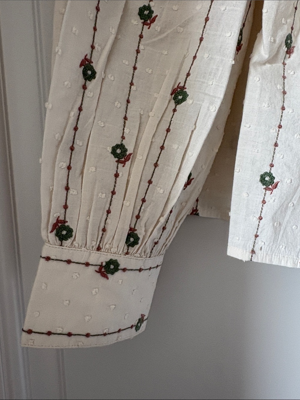 Sezane Chlo Shirt - Picture 7 of 8
